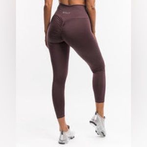 ECHT Scrunch Leggings